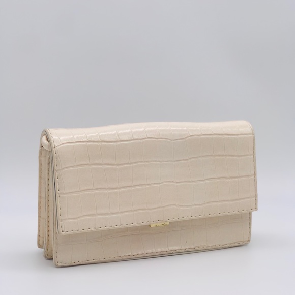 Crocodile Pattern Clutch / Purse - Picture 3 of 8